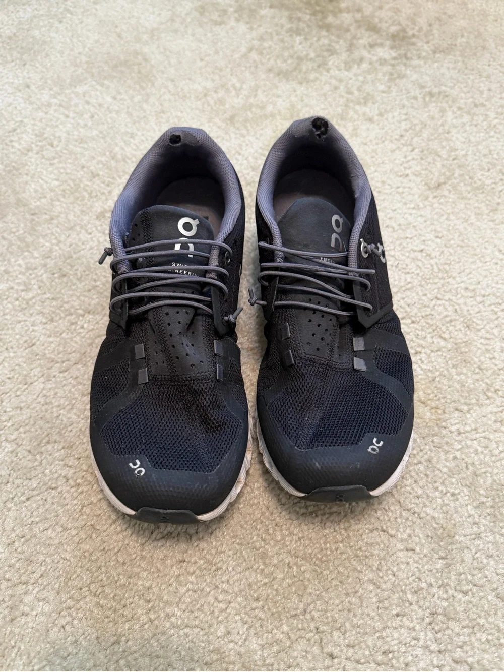 On Cloud Women’s Running Shoes